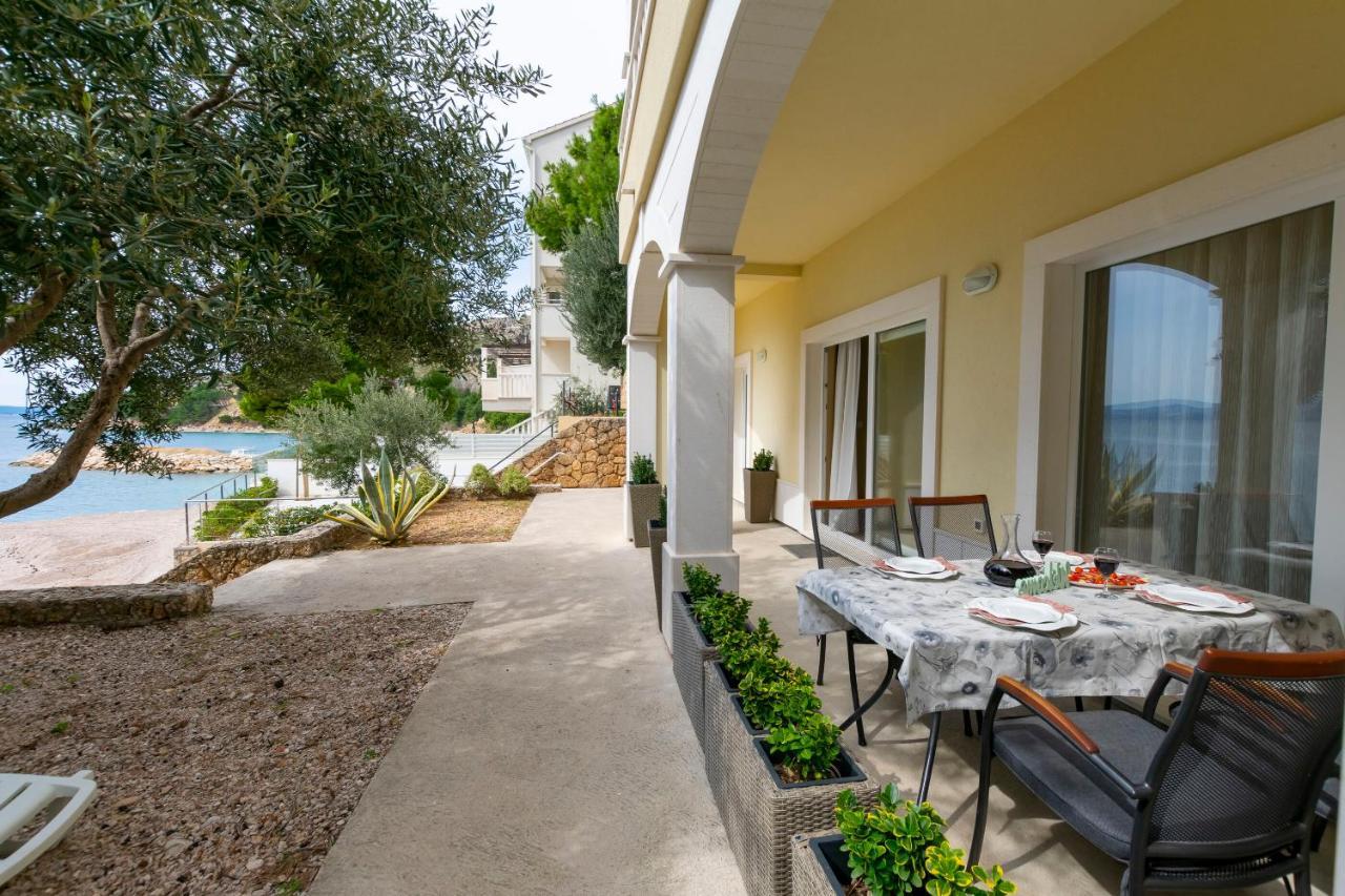 Apartments Beach Dream Mimice Eksteriør bilde