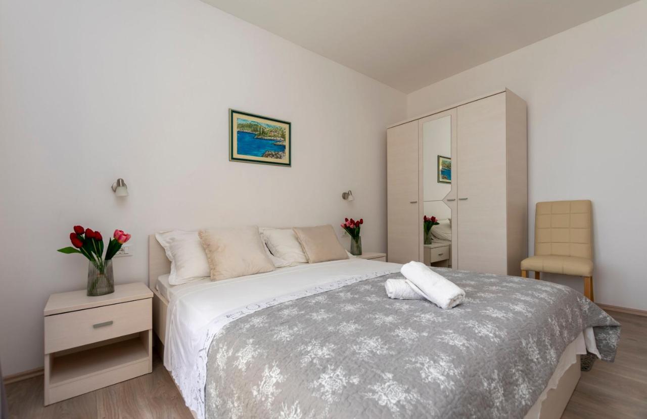 Apartments Beach Dream Mimice Eksteriør bilde